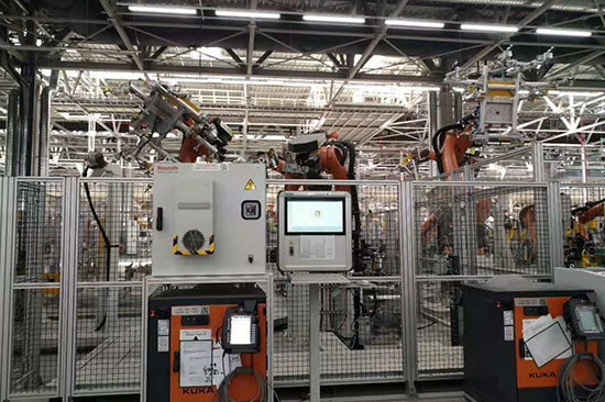 1725412305122328.jpg 北京奔馳Z1機(jī)艙線